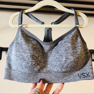 Victoria’s Secret Grey Sports Bra Top - S